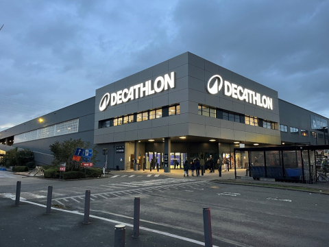 Nieuw gebouw Decathlon